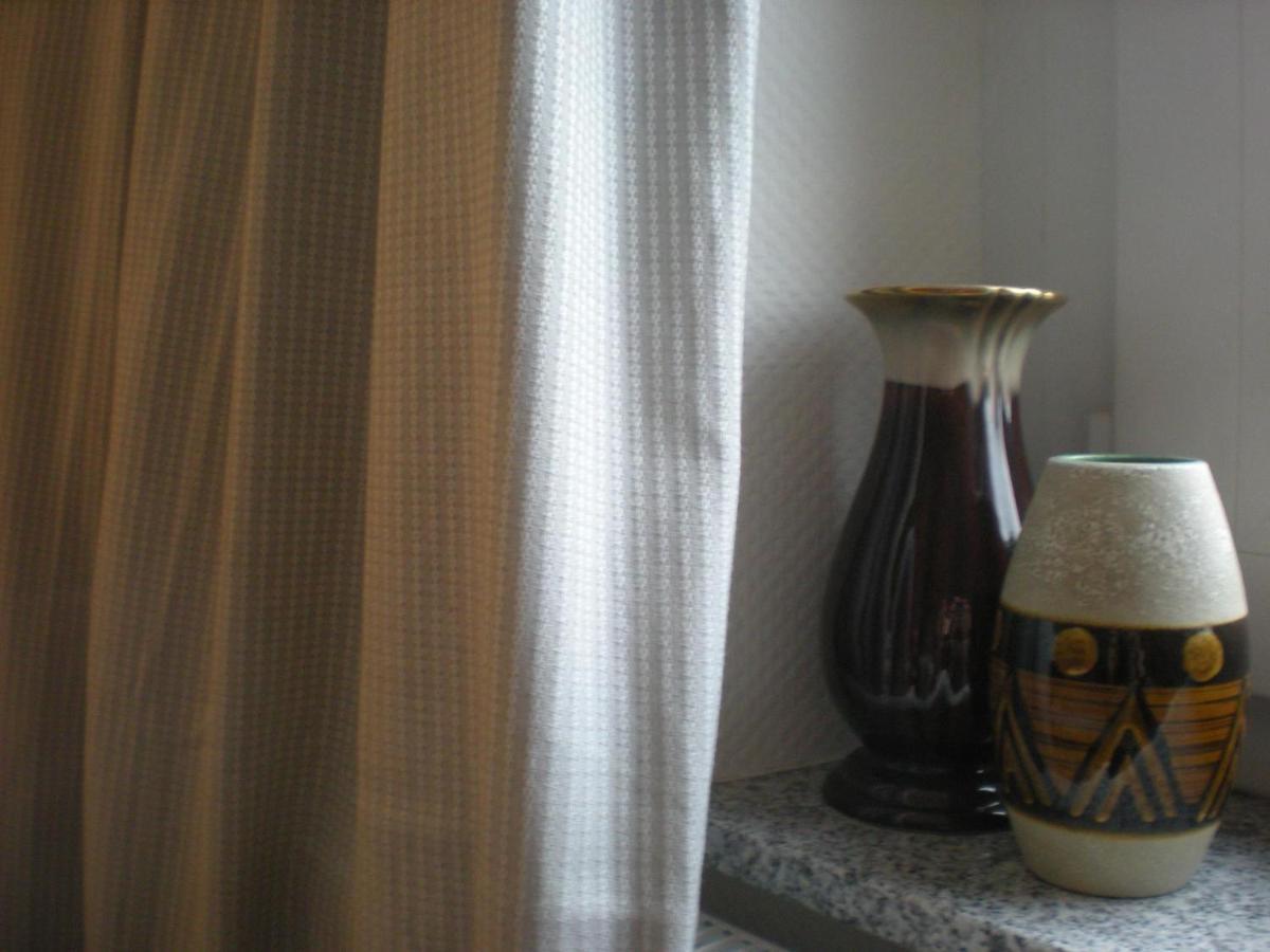 Appartement Muellers Wohnraeume à Sarrelouis Extérieur photo